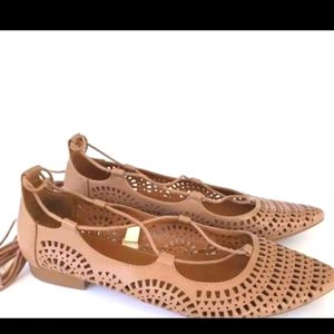 Mossimo Laser Cutout Lace up Pointed Flats size 10